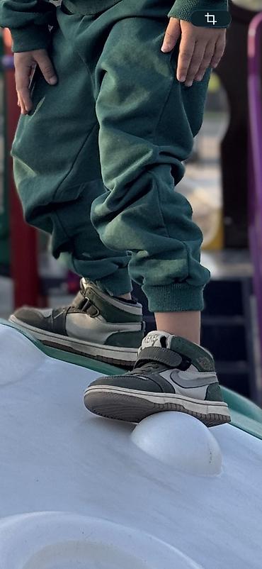 clarks обувь: Найки б/у в хорошем состоянии 500 сом без торга (брали за 2500) — 1
