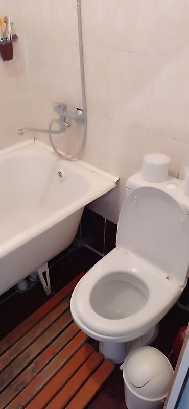 Продажа домов: Дом, 80 м², 3 комнаты, Риэлтор, Старый ремонт — 12