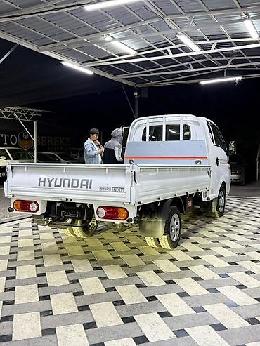 транс: Hyundai Porter (бортовой малотоннажный грузовик) - Конфигурация — 2