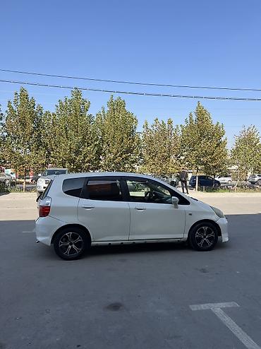 g klas: Honda Jazz: 2002 г., 1.5 л, Вариатор — 5