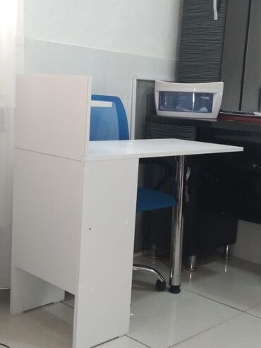 masa ofis: Manikür masası