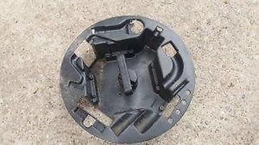 forma ideale rezervni delovi: Alfa Romeo 147-156 kutija za alat. Polovni orginalni delovi 147 156 — 4