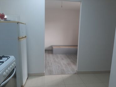 Uzunmüddətli kirayə evlər: 30 kv. m, 1 otaqlı, İnternet -da lalafo.az — 11 Uzunmüddətli kirayə evlər: 30 kv. m, 1 otaqlı, İnternet — 11