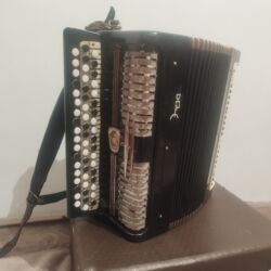 гитара дордой: Баян “Юпитер” (трёхрядный правый мануал, стандартная басово-аккордовая