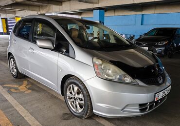 Honda: Honda Fit: 2013 г., 1.5 л, Автомат, Газ, Хэтчбэк