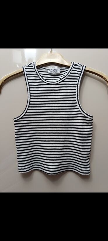 Köynək və bluzalar: Xs-s ölçü koftalar her yenidir heç geyilmeyib, 3u sadece 1defe geyilib — 3