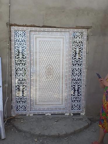 plastik qapi pencere: Plastik Naxışlı Hamam və Balkon Qapıları — 3