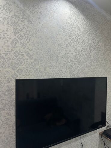 102 ekran televizor: İşlənmiş Televizor Samsung LCD Ünvandan götürmə, Ödənişli çatdırılma