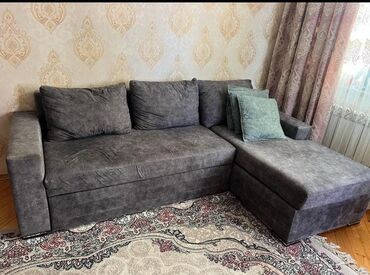 xirdalan gurcu xengeli: Künc divan, İşlənmiş