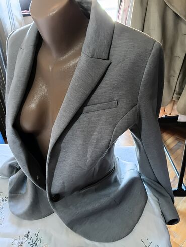 Sakoi: H&M ženski sako – sivi - Brend: H&M - Veličina: EUR 36 / US 8 — 9