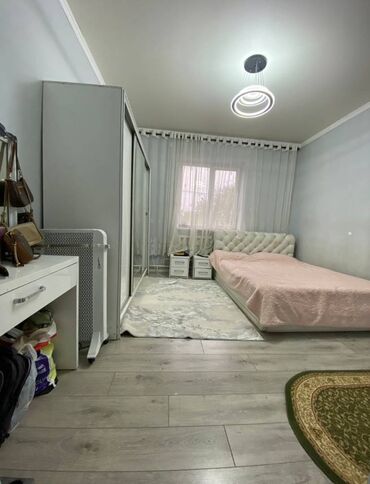 сдаётся дом ак ордо: Дом, 200 м², 7 комнат, Агентство недвижимости, Евроремонт