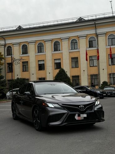 машине арзан: Toyota Camry: 2019 г., 2.5 л, Автомат, Бензин, Седан