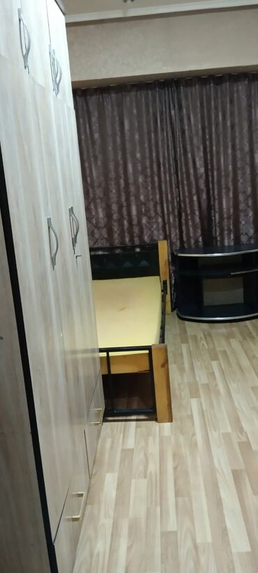 квартиры в бишкеке на долгий срок: 3 бөлмө, Кыймылсыз мүлк агенттиги, Чогуу жашоосу жок, Жарым -жартылай эмереги бар