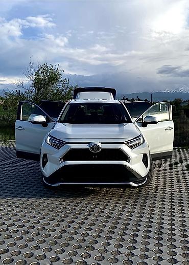 raf4 2020: Toyota RAV4: 2019 г., 2 л, Вариатор, Бензин — 1