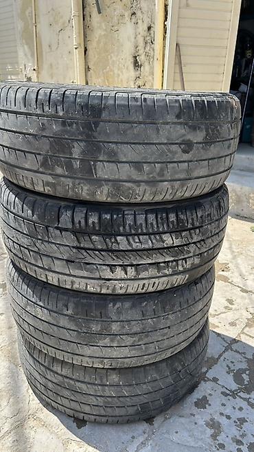 bmw e36 kapot: 4 ədəd teker satilir . Olculeri : 235.55.19. Tekerin 1 ededi zedelidi — 3