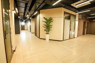 переговорная: Продажа офисов 57 м², С ремонтом, Бизнес центр, 5 этаж — 10