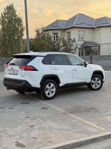 tayota auris: Toyota RAV4: 2020 г., 2.5 л, Вариатор, Гибрид, Кроссовер — 4