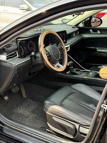 Kia: Kia K5: 2022 г., 2 л, Газ — 5