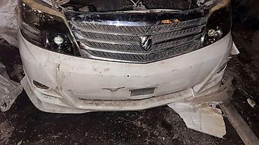 Бампер и комплектующие: Бампер Toyota — 3