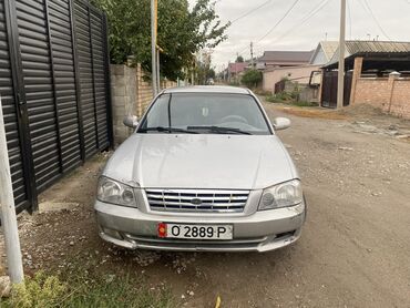 дешевый машины: Kia Magentis: 2001 г., 2 л, Механика, Газ, Седан