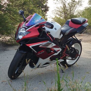спортивные мотоциклы цены: Спортбайк Suzuki, 1000 куб. см, Бензин, Чоңдор үчүн, Колдонулган