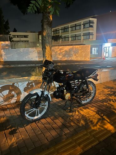 mopedlerin kreditle satisi: Minsk - d4 50, 50 sm3, 15000 km