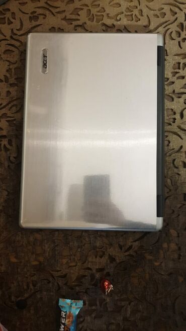 xp pen: Intel Celeron, 2-yə qədər GB, 15.6 "