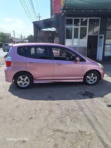 машины фит: Honda Fit: 2002 г., 1.5 л, Вариатор, Бензин, Хэтчбэк