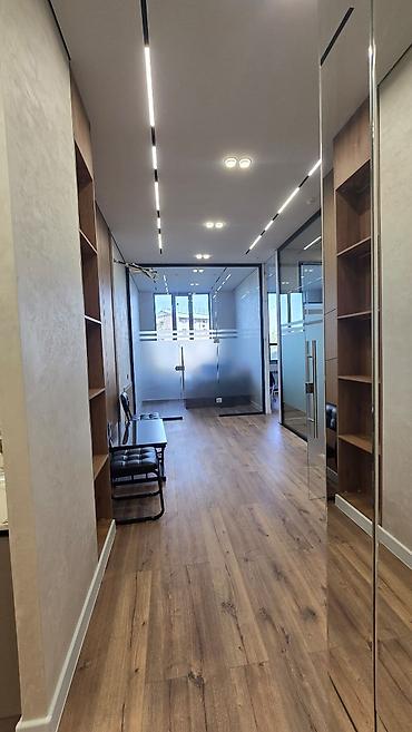 Аренда офисов: Аренда офисов, 66 м², В бизнес центре, 1 линия, С отдельной кухней, С отдельным сан узлом at lalafo.kg — 8 Аренда офисов: Аренда офисов, 66 м², В бизнес центре, 1 линия, С отдельной кухней, С отдельным сан узлом — 8