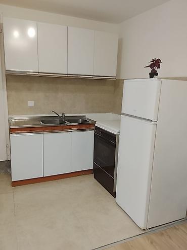 Dugoročni najam stanova: 2 sobe — 5