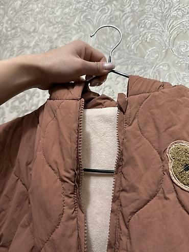 Детские горнолыжные комбинезоны: Детский утеплённый комбинезон-пуховичок. - Цвет at lalafo.kg — 7 Детские горнолыжные комбинезоны: Детский утеплённый комбинезон-пуховичок. - Цвет — 7