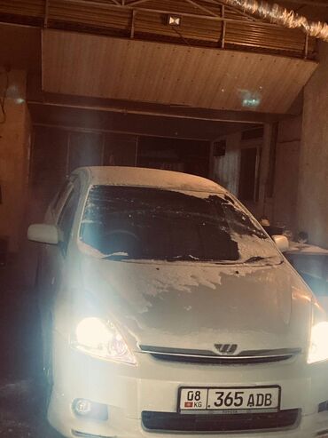 Toyota: Toyota WISH: 2017 г., 1.8 л, Автомат, Бензин, Универсал