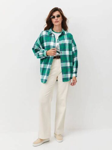 Индивидуальный пошив: Оптовый пошив женской одежды Специализируемся на пошиве: — Платьев — — 3