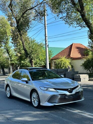 Toyota: Toyota Camry: 2018 г., 2.5 л, Автомат, Бензин, Седан