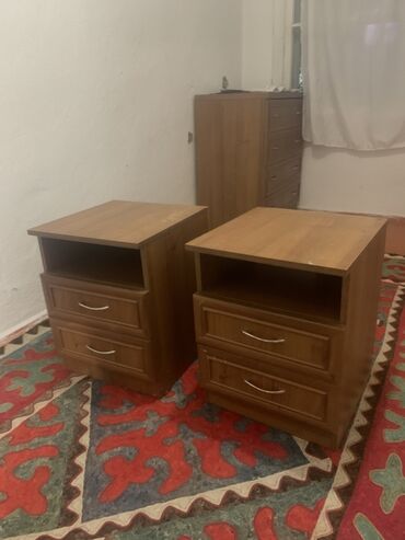 ами мебель прикроватные тумбочки: Комплект из двух деревянных прикроватных тумб. Каждая тумба оснащена