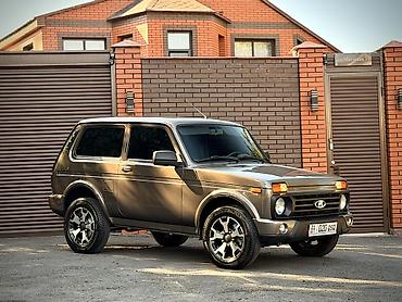 кпп нива: ВАЗ (ЛАДА) 4x4 Нива: 2022 г., 1.7 л, Механика, Бензин, Внедорожник — 1