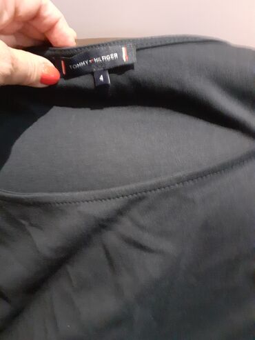 maturske haljine čačak: Tommy Hilfiger 2XL (EU 44), color - Black, Oversize, Short sleeves