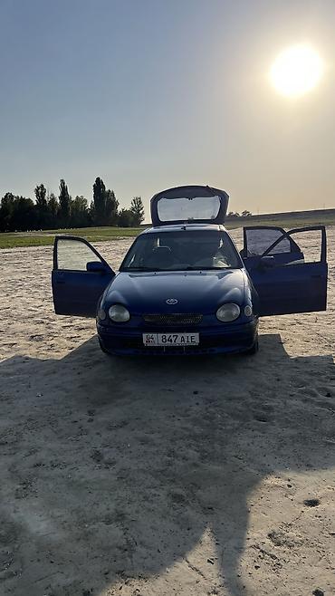 стоп с4: Toyota Corolla: 1999 г., 1.6 л, Механика, Бензин, Хэтчбэк — 9