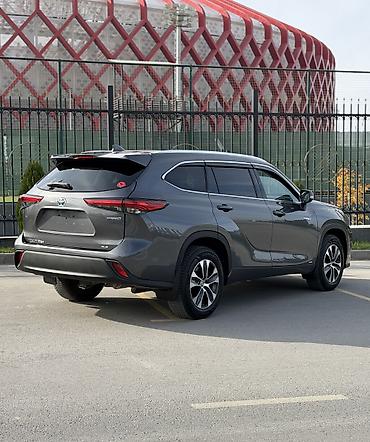 bmw 2020: Toyota Highlander: 2021 г., 2.5 л, Автомат, Гибрид, Внедорожник — 3