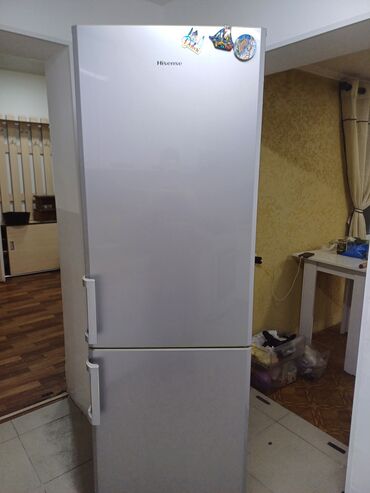 стол холодильный: Холодильник Hisense, Б/у, Двухкамерный, No frost, 60 * 190 * 60