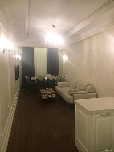 7 mərtəbə: Qələbə Residence – Eksklüziv 3 otaqlı yeni tikili kirayə! • Ünvan — 4