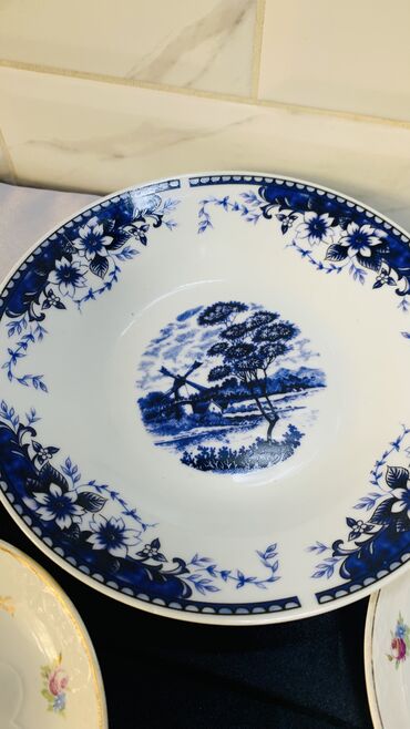 Наборы посуды: Блюдца Дулево старое Полонное 1 штука -250 сом Стаканы по 250 сом — 4