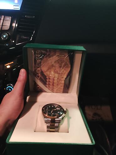 rolex orginal: Məhsul: Rolex saat qutusu və metal qolbaq (bracelet) Təsvir: - Yaşıl — 5