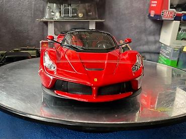 Avtomobil modelləri: Ferrari, 2013 il, 1:18, Dəmir, Ödənişli çatdırılma — 12