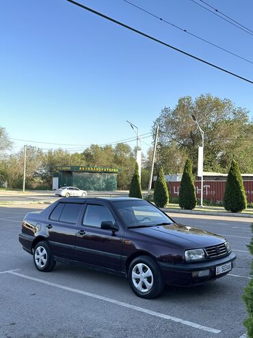каракол вента: Volkswagen Vento: 1994 г., 1.8 л, Механика, Бензин, Седан lalafo.kg да каракол вента: Volkswagen Vento: 1994 г., 1.8 л, Механика, Бензин, Седан