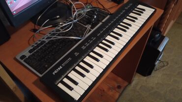 Ostala elektronika: Midi PRIMAX Midistorm M 4900,napajanje uz njega na lalafo.rs — 8 Ostala elektronika: Midi PRIMAX Midistorm M 4900,napajanje uz njega — 8