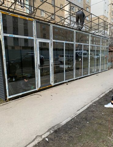 Металлопластиковые окна на заказ: Металлопластиковое окно на заказ, Тип окна: Витражные, Мансардные, Панорамные, Бесплатная установка, Без рассрочки — 3