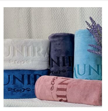 бу полотенца: Полотенца размер:100x160 расцветки : белый, тёмно-синий