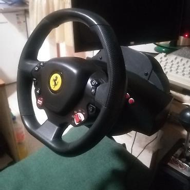 dimenzije table za kos: Thrustmaster T80 Ferrari 488 GTB - Volan dijagonala 28cm. Koriscen da — 1