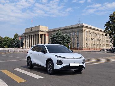 Changan: Changan Qiyuan Q05: 2026 г., Автомат, Электромобиль, Кроссовер — 1